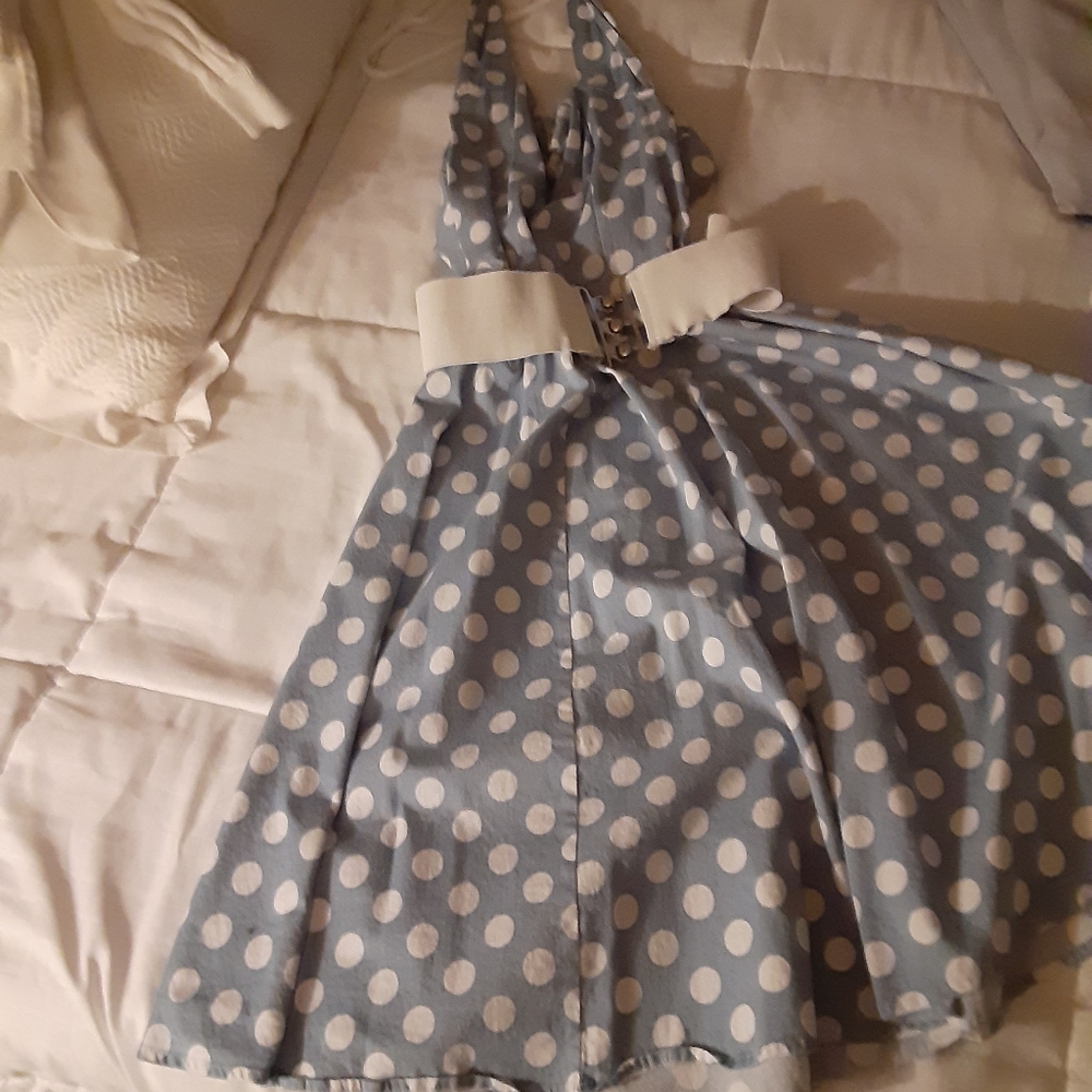Women's dress